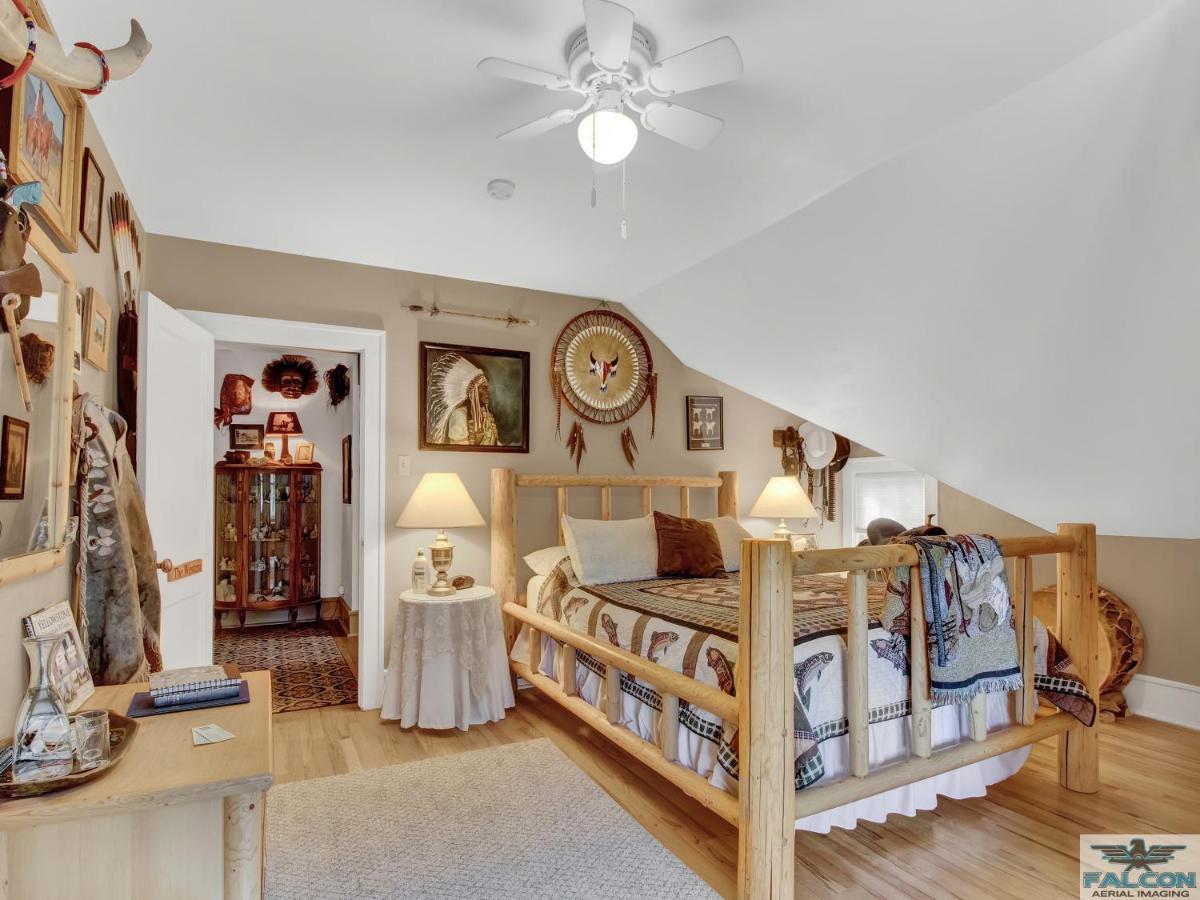 Robins Nest Bed & Breakfast Cody Εξωτερικό φωτογραφία