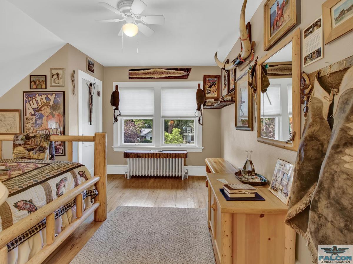Robins Nest Bed & Breakfast Cody Εξωτερικό φωτογραφία