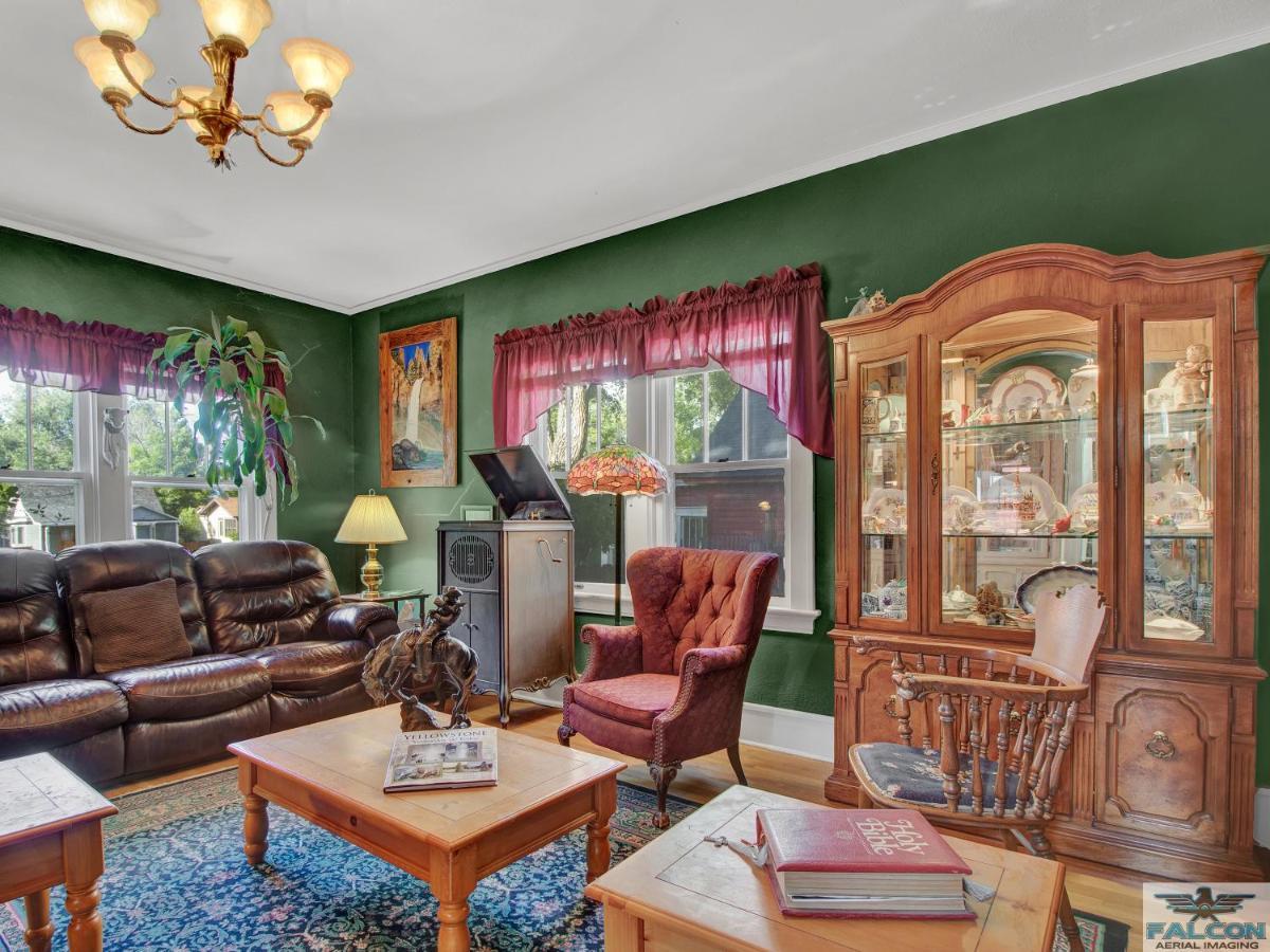 Robins Nest Bed & Breakfast Cody Εξωτερικό φωτογραφία