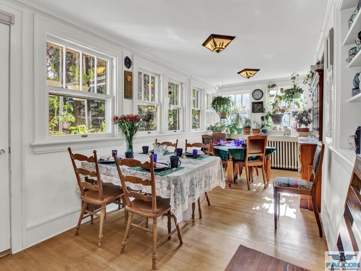 Robins Nest Bed & Breakfast Cody Εξωτερικό φωτογραφία
