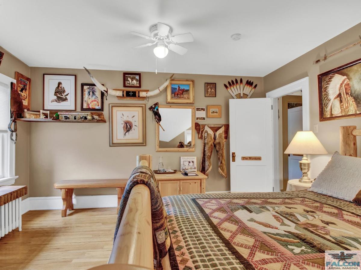 Robins Nest Bed & Breakfast Cody Εξωτερικό φωτογραφία