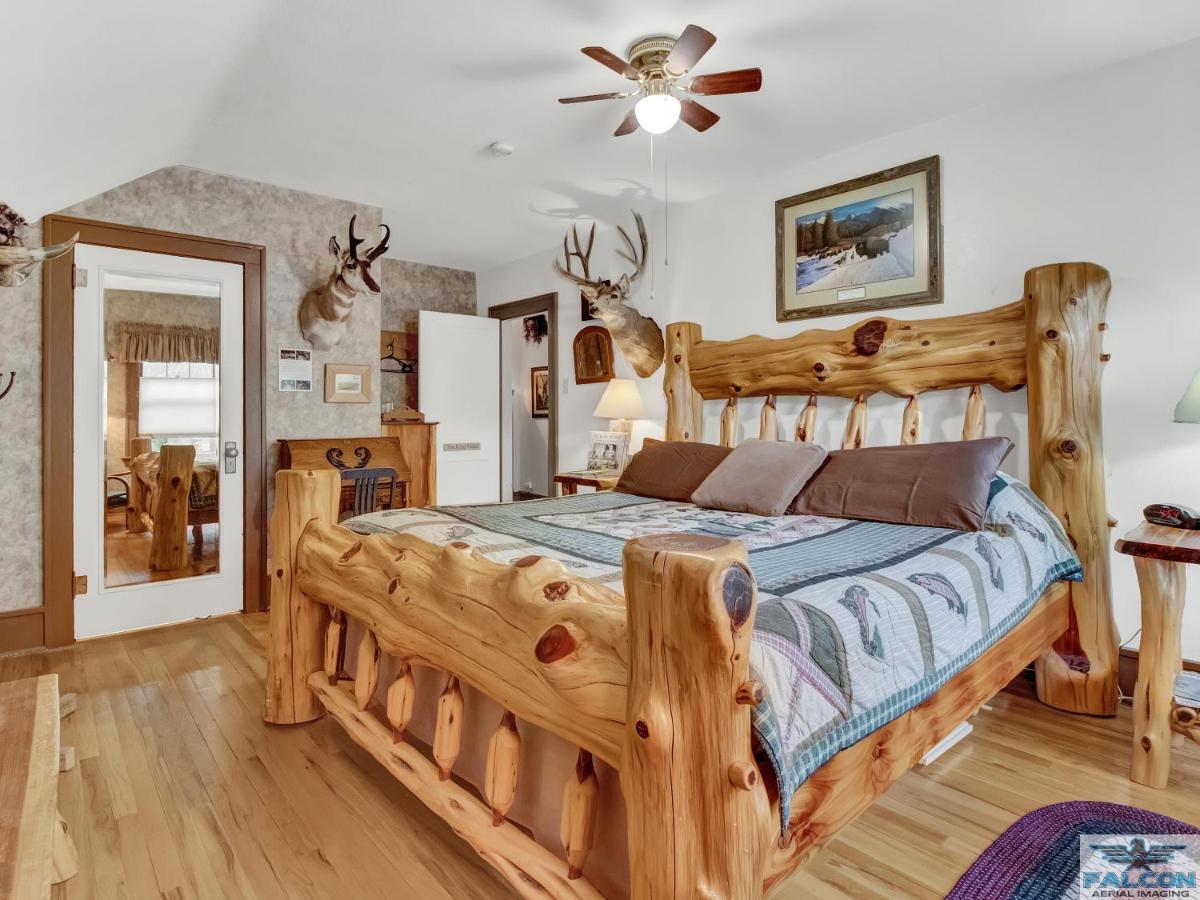 Robins Nest Bed & Breakfast Cody Εξωτερικό φωτογραφία