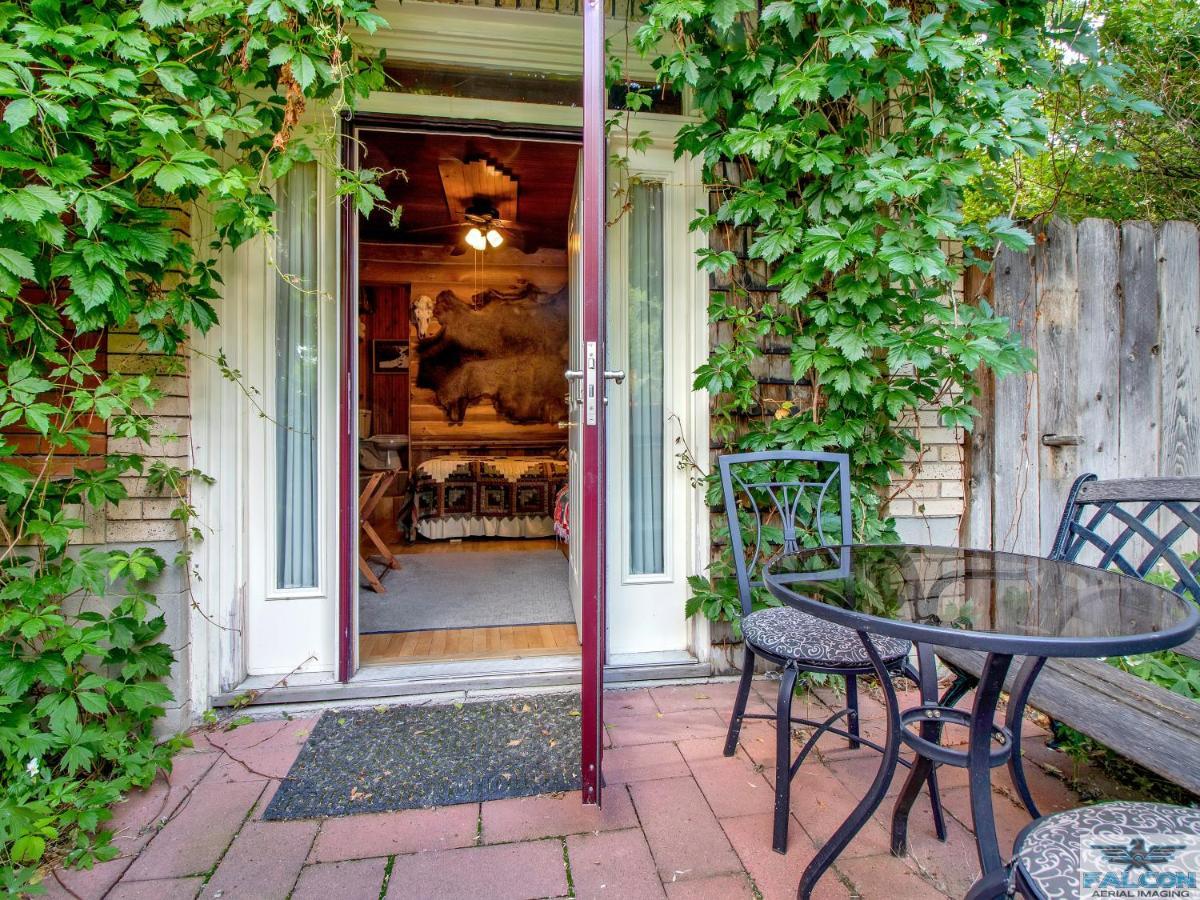 Robins Nest Bed & Breakfast Cody Εξωτερικό φωτογραφία