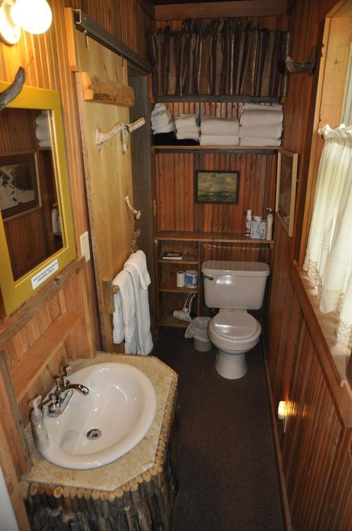 Robins Nest Bed & Breakfast Cody Εξωτερικό φωτογραφία